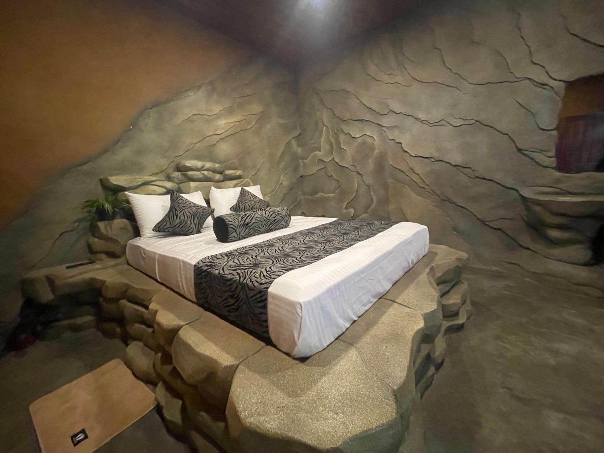 Shan Home Stay سيغيرِيا المظهر الخارجي الصورة