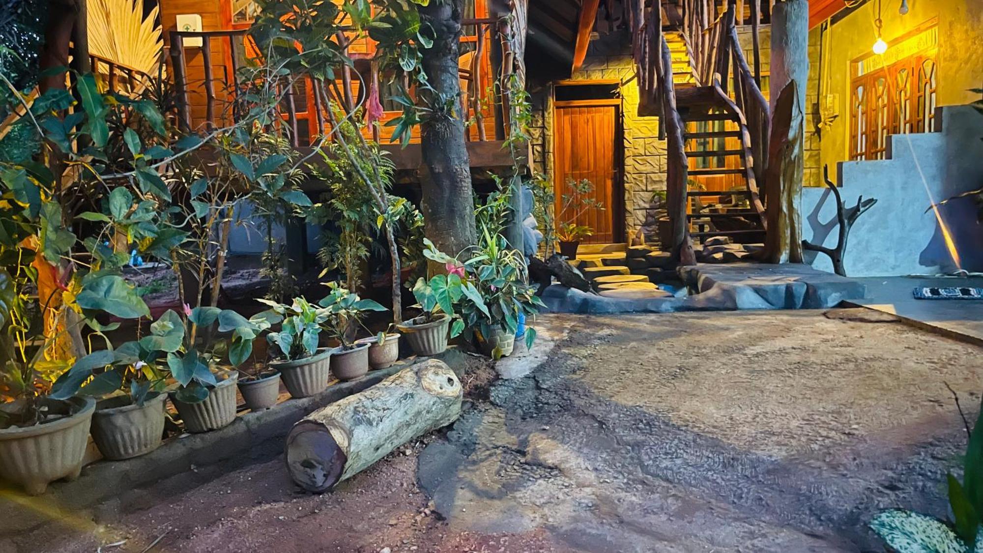 Shan Home Stay سيغيرِيا المظهر الخارجي الصورة